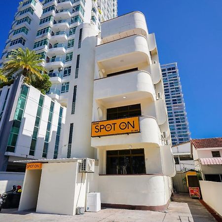 Spot On 89645 Ong'S Court Hotel Georgetown Luaran gambar