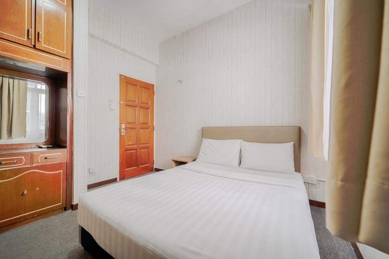 Spot On 89645 Ong'S Court Hotel Georgetown Luaran gambar