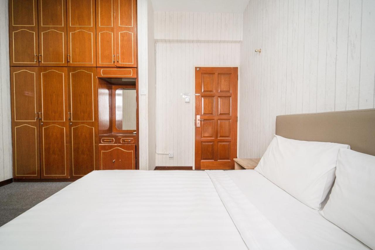 Spot On 89645 Ong'S Court Hotel Georgetown Luaran gambar